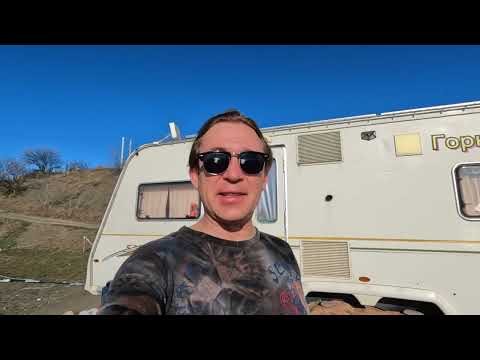 Видео: 107 ч.  Жизнь в караване у моря
