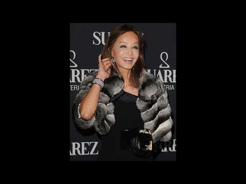 Видео: Вот как 75-летняя женщина становится иконой стиля. Ее простые секреты элегантности.