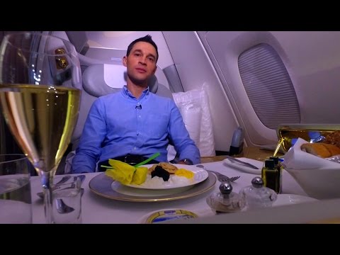 Видео: "Еда" от 29 апреля 2017: самолётная кухня, 5 фактов об имбире и пищевые отравления