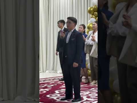 Видео: Баян, Дархан, Абзал "Ана әні"