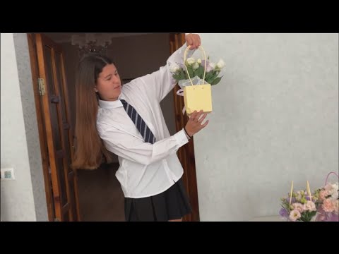 Видео: 1 ШКОЛЬНЫЙ ДЕНЬ. ВАСЁНА НАУЧИЛАСЬ СИДЕТЬ. 1.09.25.