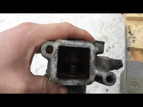 Видео: Давит антифриз через расширительный бачёк,причины