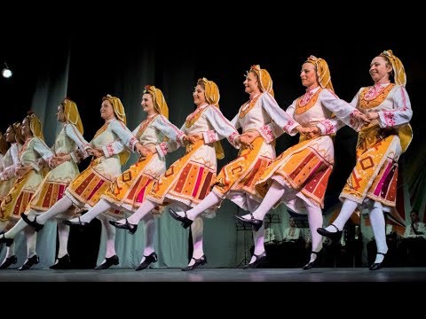 Видео: 45 години ансамбъл "Розова долина" - Карлово: СРЕДНОГОРКИ