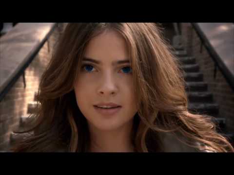 Видео: Питер и Малия (отец и дочь)