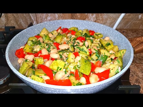 Видео: КАБАЧКИ ОБЪЕДЕНИЕ! Самое вкусное РАГУ из Овощей! Простой рецепт из кабачков!