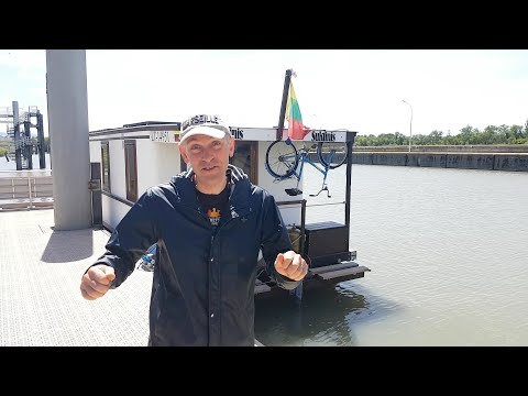 Видео: KAUNAS MARSEILLE 46 Хаусбот.  Река Рона. Валанс. Крепость Круссол.  Жизнь на воде даром. Suktinis.