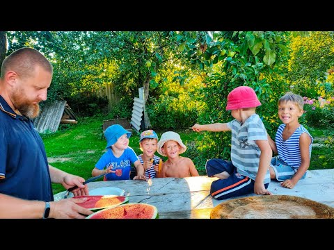 Видео: ПОМОЩНИКИ В ДЕРЕВНЕ/ НА ВЕЛОСИПЕДЕ ПО ДЕРЕВНЕ  С ВЕТЕРКОМ/ СЕМЬЯ МОЯ ❤️