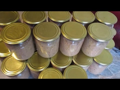 Видео: Закатываем грушевое пюре на зиму. | We roll up the pear puree for the winter.