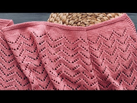 Видео: Узор АЖУРНЫЙ ЗИГЗАГ спицами. Ассиметричная шаль спицами
