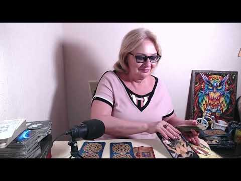 Видео: "Почему я до сих пор одна?"(Без пары) Таро-онлайн 💕