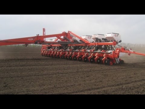 Видео: Сеялка Planter 3 TRS KUHN 16rows_в работе