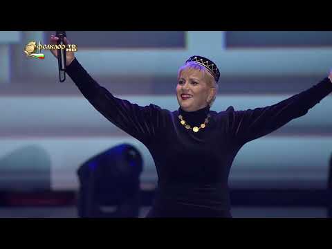 Видео: Между нас казано - Николина Чакърдъкова в зала "Арена Армеец" 2015г.