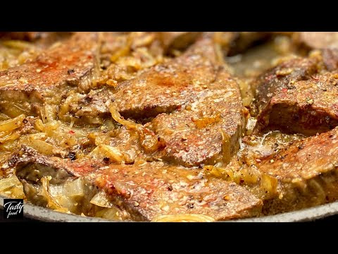 Видео: КАК ВКУСНО И ПРАВИЛЬНО ЖАРИТЬ ПЕЧЕНЬ С ЛУКОМ ЗА 5 МИНУТ!