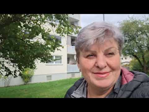 Видео: Мой завтрак. Золотая осень. Почистила цветник и обрезала хрен.