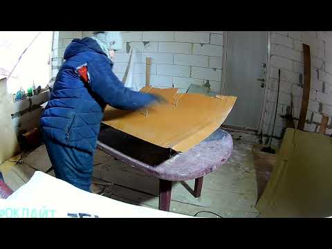 Видео: Автодом из ПАЗика часть 14. Продолжаем делать место штурмана, установка рефлекторов отопителя, и тд