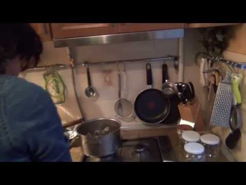 Видео: ЯЛТА 2013 - ДОМА у Галины и Коли - КАКТУСЫ у Лены и Сергея 11.10.2013