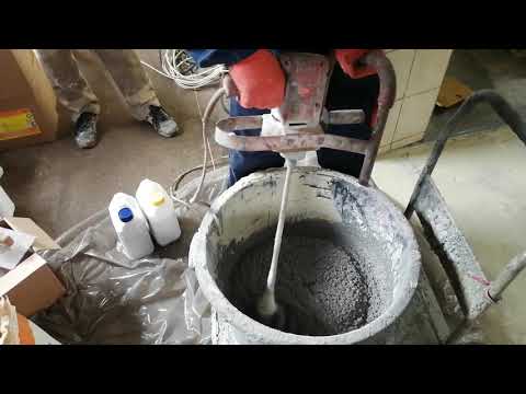 Видео: Ucrete UD 200 | Замес 4-х компонентной системы для полов | Полы для пищевой отрасли | Basf