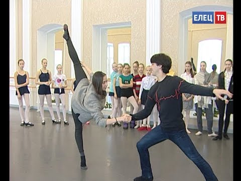 Видео: Мастер-класс от профессионала: детскую школу искусств им. Л. С. Соколовой