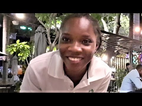 Видео: ДЕВУШКА ИЗ НИГЕРИИ СОГЛАСИЛАСЬ ВСТРЕТИТЬСЯ ))) НЯЧАНГ. ВЬЕТНАМ !