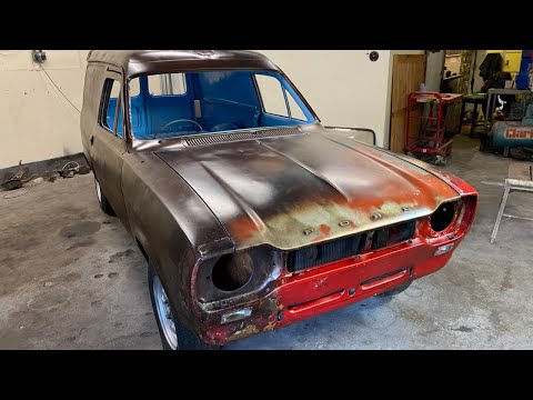 Видео: Фургон Ford Escort PT9 MK1 обретает новые блестящие детали после повреждений, полученных в резуль...