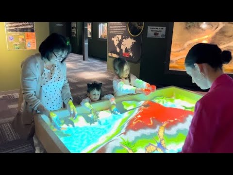 Видео: Отдых в Daytona Aquarium & Rainforest Adventure