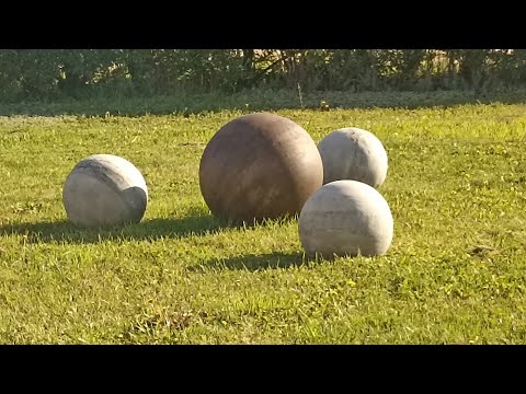 Видео: шар из бетона