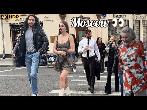 Видео: 🔥Уличный стиль Москвы 👗 Как одеваются Русские во время санкции ⁉️