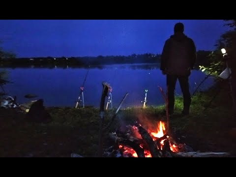 Видео: Рыбалка с ночевкой.  Уха получилась на славу!