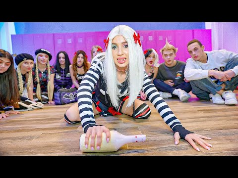 Видео: Флорида Вампир. Вампиры тоже играют в Бутылку ! Серия 7