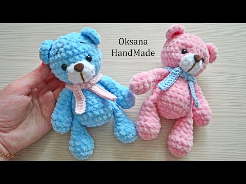 Видео: Маленькие плюшевые Мишки крючком. Мастер класс и схема. Bear crochet pattern.