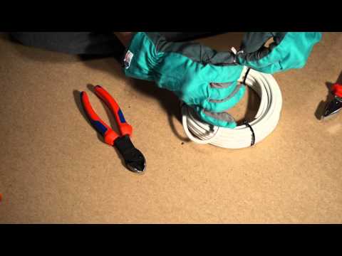 Видео: Безопасное снятие внешней изоляции с разных типов кабелей