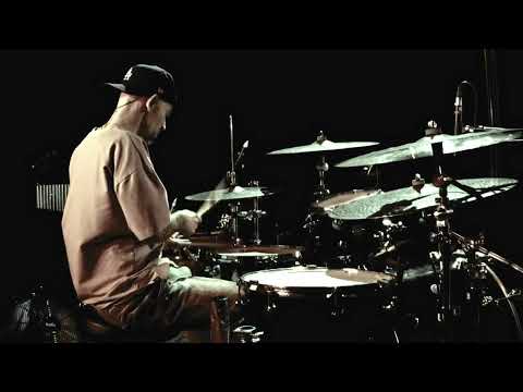 Видео: Звери - брюнетки и блондинки (drumcam live)