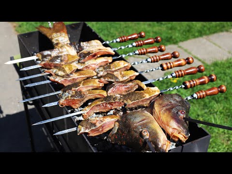 Видео: ЗЕРКАЛЬНЫЙ КАРП НА МАНГАЛЕ. ШАШЛЫК ИЗ РЫБЫ НА УГЛЯХ