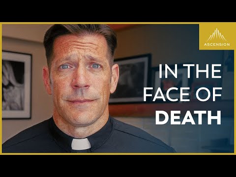 Видео: Столкнувшись со смертью тех, кого ты любишь