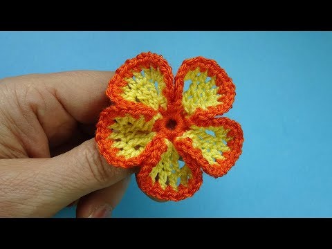 Видео: Как вязать цветок крючком  Вязаные цветы   пятилистники Урок 98