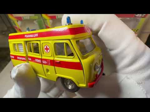 Видео: 1 43 УАЗ 452 А41