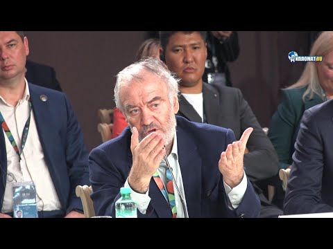 Видео: Валерий Гергиев: Мы не знаем так много о китайской культуре, а они все знают «А зори здесь тихие»
