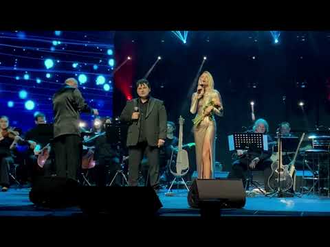 Видео: Зима в сердце - Александра Воробьева и Михаил Озеров - Градский Холл 27.04.2024