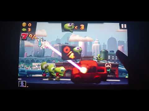 Видео: Играю в игру Zombie tsunami.