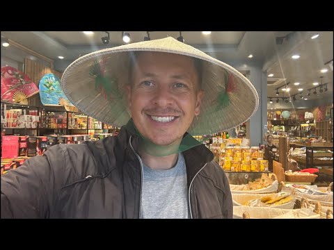 Видео: Вьетнам ищу попутчицу в кругосветное путешествие по миру автостопом с палаткой