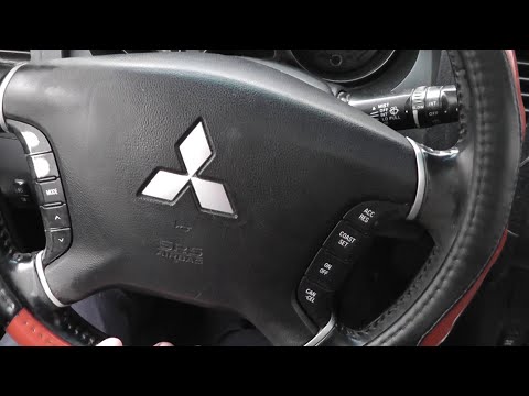 Видео: Mitsubishi Pajero 4 (дизель) -- НЕ РАБОТАЮТ КНОПКИ НА РУЛЕ