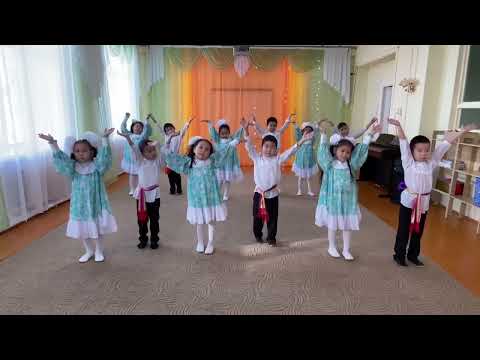 Видео: Танец "Ийэ5э таптал", 5-6л. МБДОУ д/с "Сказка", г. Покровск