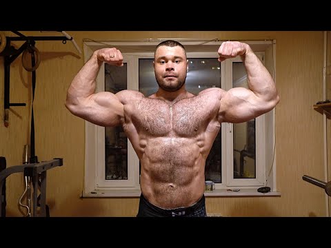 Видео: РОМА МАЛЫШ. Монстр силы из хрущевки