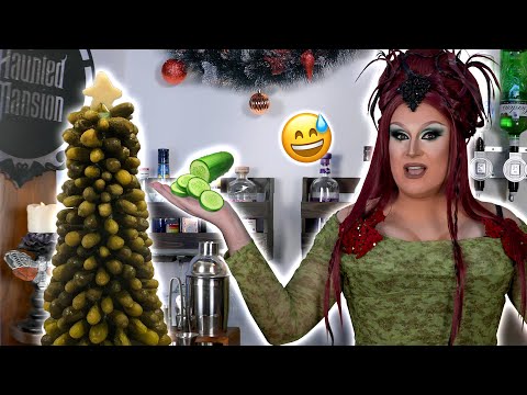 Видео: Я сделал эту ужасную рождественскую ёлку из соленых огурцов