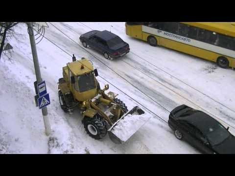 Видео: ТО-18 уборка снега часть 2