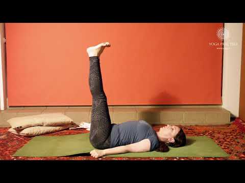 Видео: Азбука Йоги (Урок 8 - Урдхва Прасарита Падасана)