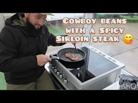 Видео: Готовим сырный, острый стейк Сирлойн с ковбойскими бобами.😋