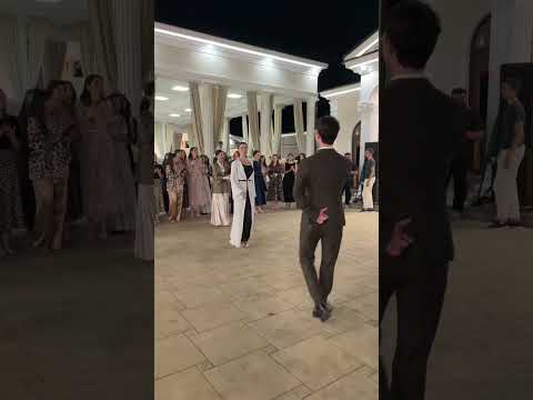 Видео: Хьэхъупащӏэхэ я джэгу. Circassian wedding. Tlaparisa