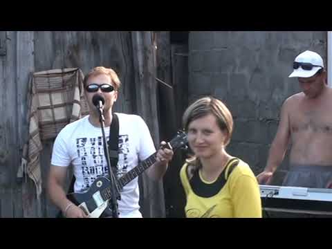 Видео: ВИА "Трудовые резервы" - А я еду...(Сапоги)