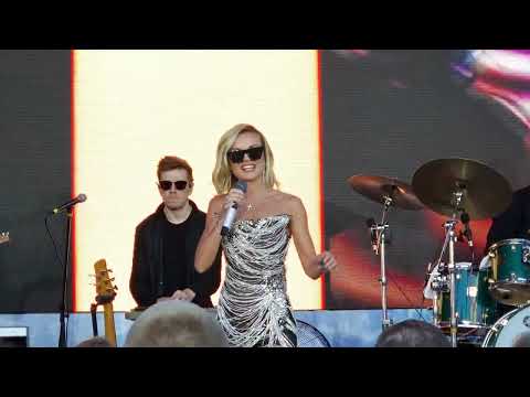 Видео: Полина Гагарина - 02 Стану солнцем (Shore House 01.07.2022)